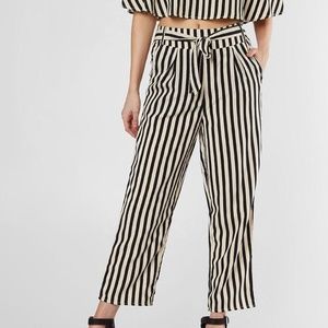 Extra Small Amuse Society Night Out Wide Leg Pant